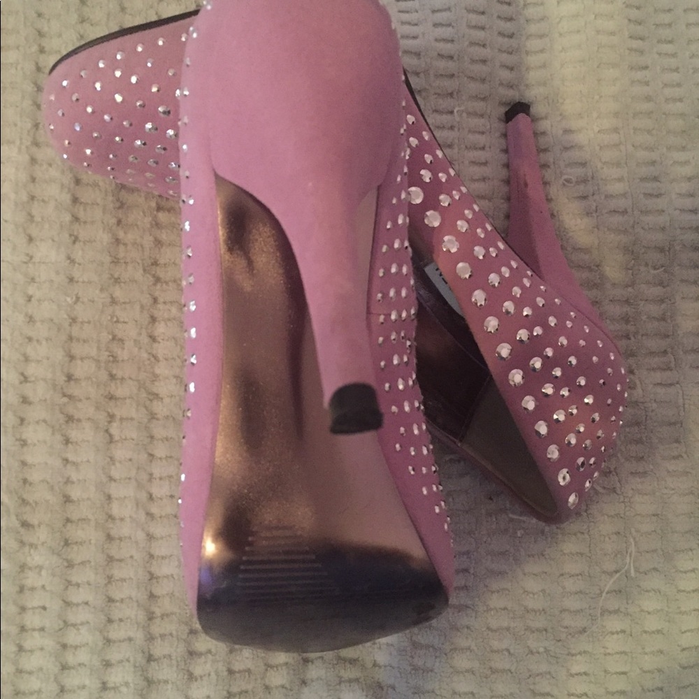 High heels, pumps
